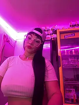 Hot beauty   online show from 02/19/26, 03:14