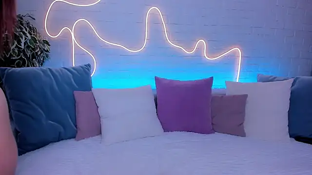 rossy babe  online show from 10/10/25, 12:33