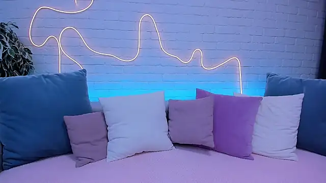 rossy babe  online show from 09/22/25, 12:16