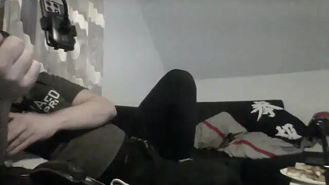 NewyorkDimi online show from 12/20/25, 06:38