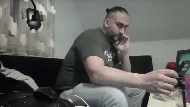 NewyorkDimi online show from 11/30/25, 05:41