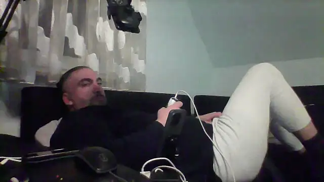 NewyorkDimi online show from 02/11/26, 02:22