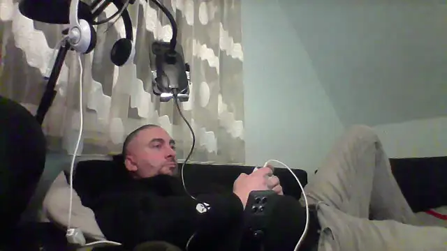 Snapshot of NewyorkDimi chatting on 03/07/26, 03:35 NewyorkDimi online show from 03/07/26, 03:35