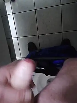 Warumnicht1980 online show from 10/09/25, 02:12