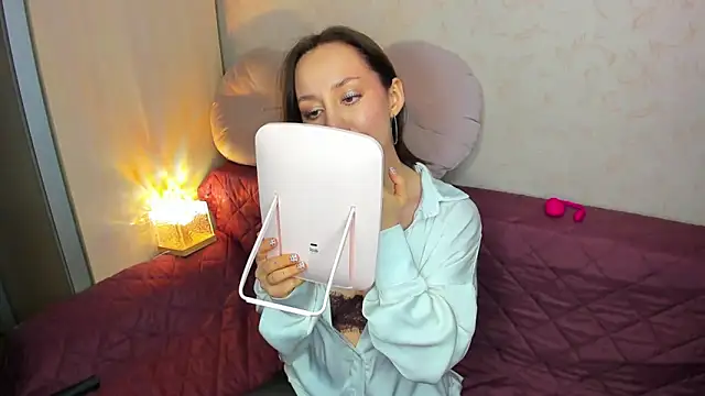 MelodyOfLovee online show from 02/16/26, 10:29