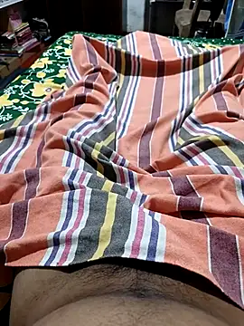 Hilkanna  online show from 04/26/26, 06:49