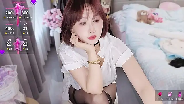 Snapshot of Xiaoyu-G chatting on 03/21/26, 08:19 Xiaoyu-G online show from 03/21/26, 08:19