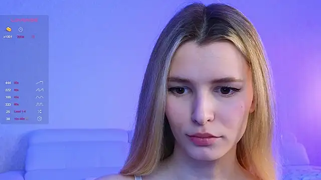 Snapshot of elsa_limerence chatting on 01/20/25, 06:31 elsa limerence online show from 01/20/25, 06:31