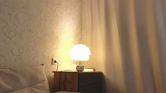 elsa limerence online show from 04/18/26, 07:07