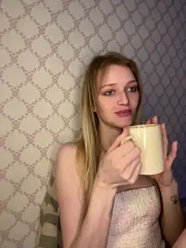 Evvie Summn1 online show from 02/23/26, 03:34