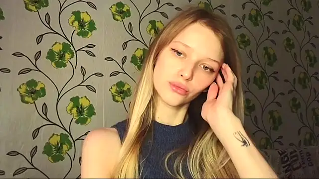 Evvie Summn1 online show from 05/08/26, 07:23