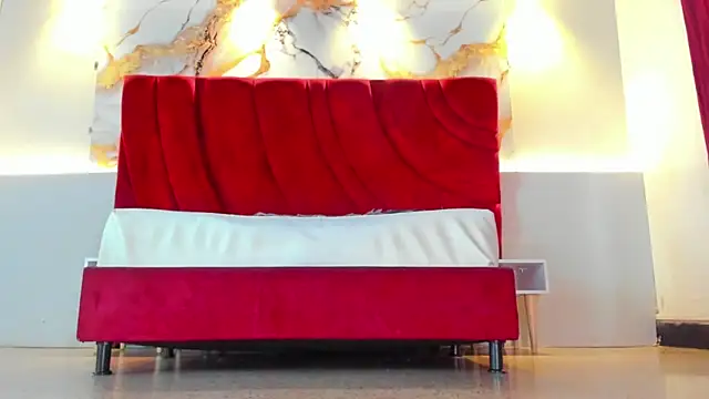 MAISE HILL1 online show from 01/09/26, 01:40