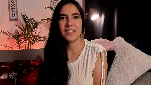 Snapshot of Serenity_Day chatting on 01/19/25, 12:06 Serenity Day online show from 01/19/25, 12:06