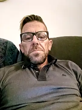 Snapshot of jonyfree1978 chatting on 09/17/25, 09:06 jonyfree1978 online show from 09/17/25, 09:06