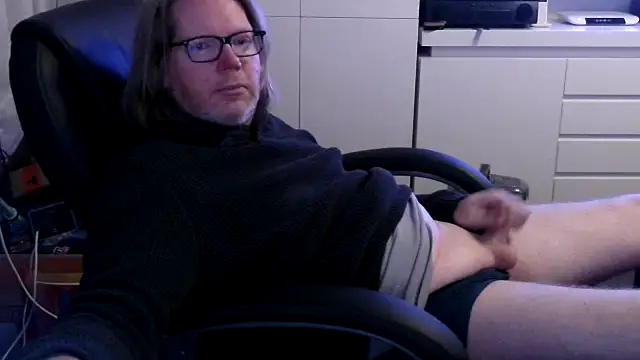 VSteph online show from 12/18/25, 10:57