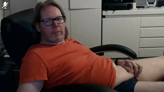 Snapshot of VSteph chatting on 06/17/26, 09:25 VSteph online show from 06/17/26, 09:25