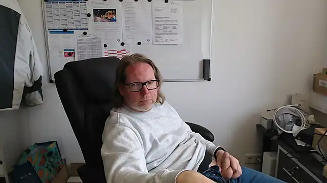 VSteph online show from 05/19/26, 03:08