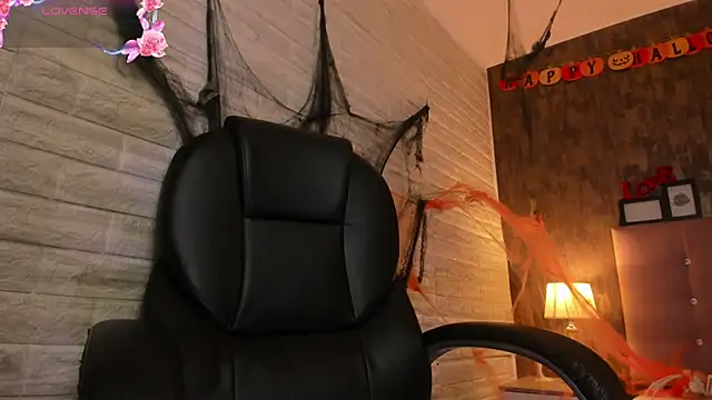 Snapshot of alice__tylor chatting on 11/08/25, 11:03 alice tylor online show from 11/08/25, 11:03