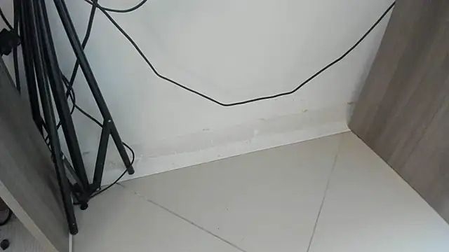 Snapshot of alice__tylor chatting on 11/02/25, 09:58 alice tylor online show from 11/02/25, 09:58