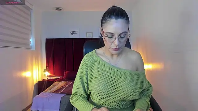 Zuzana21 online show from 02/13/25, 01:05