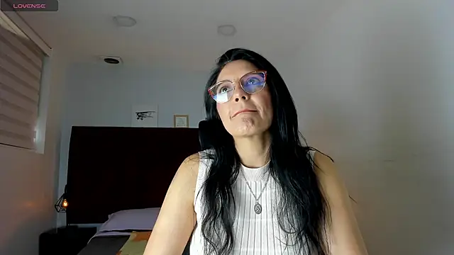 Zuzana21 online show from 03/18/25, 12:50