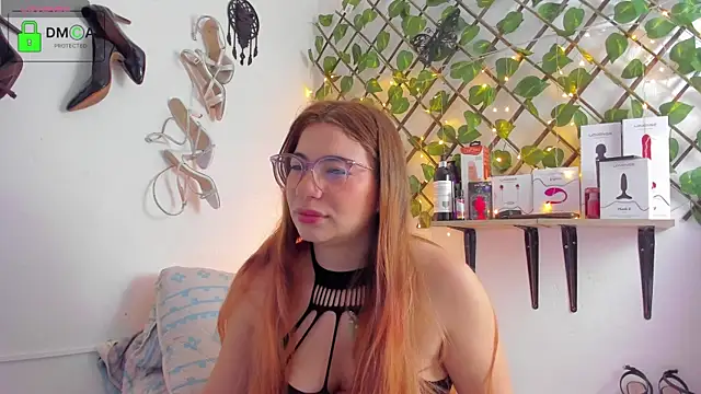 kathryn07 online show from 10/26/25, 12:16