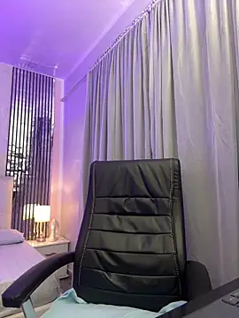 liss black online show from 02/11/26, 04:12