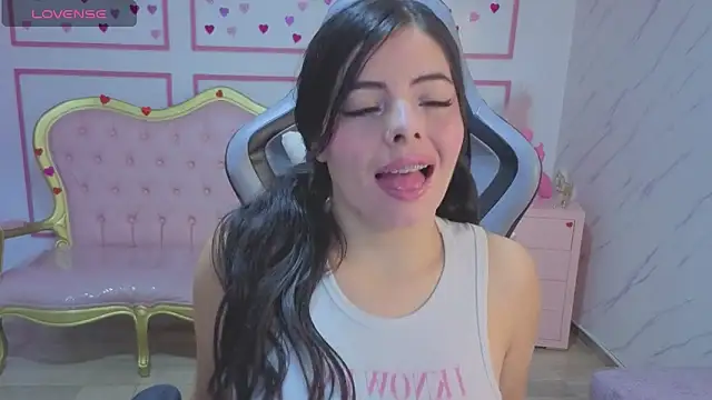 Chinatsu t online show from 03/21/26, 01:04