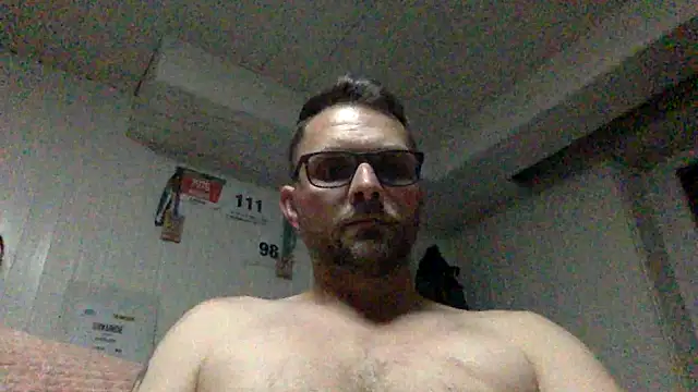 Snapshot of Perry_devot chatting on 06/03/26, 08:35 Perry devot online show from 06/03/26, 08:35