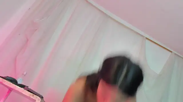 Itsme Daniela online show from 04/04/26, 04:35