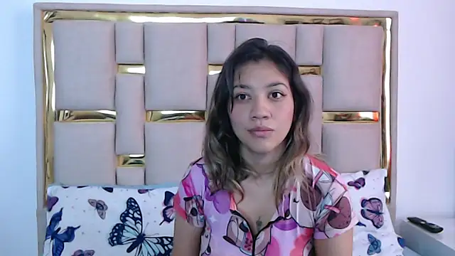 nina carther online show from 11/09/25, 11:36