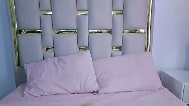 nina carther online show from 11/27/25, 11:54