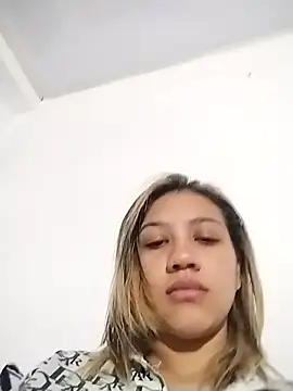 Snapshot of nina_carther chatting on 03/11/25, 12:06 nina carther online show from 03/11/25, 12:06