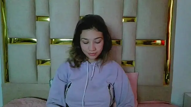 nina carther online show from 12/05/25, 11:09