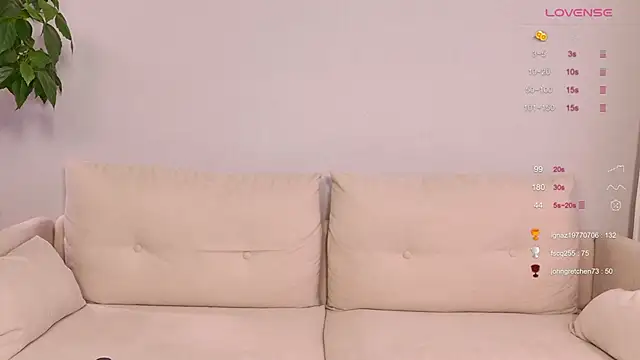 Snapshot of duomooncouple chatting on 11/30/25, 08:48 duomooncouple online show from 11/30/25, 08:48