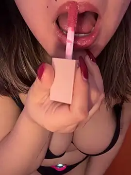 hannahcdmx online show from 11/13/25, 06:34