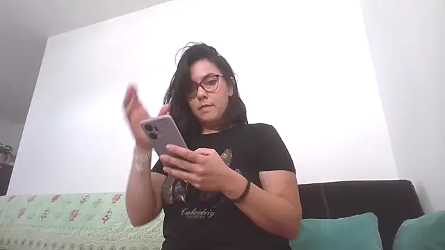 Tiramisu89 online show from 04/15/26, 08:09