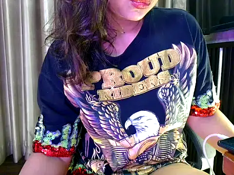 fabdemira online show from 03/16/26, 10:23