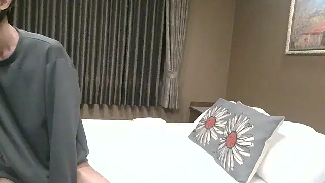 UKI06 online show from 03/18/25, 09:01