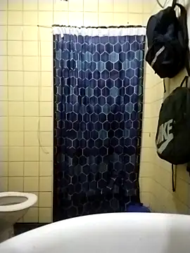 Snapshot of Polygamist chatting on 02/28/26, 10:09 Polygamist online show from 02/28/26, 10:09