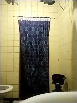 Polygamist online show from 10/09/25, 05:24