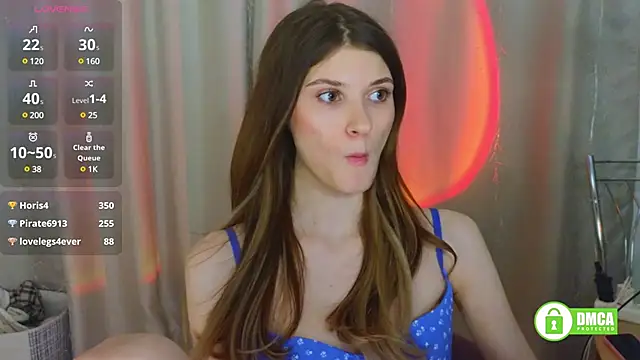 Hello Vivienne online show from 03/11/25, 11:47