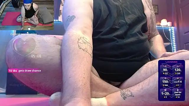 tuxedomasc 95 online show from 11/30/25, 07:03