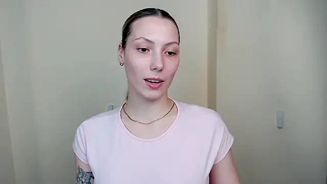 VanessaMay  online show from 04/23/26, 05:14