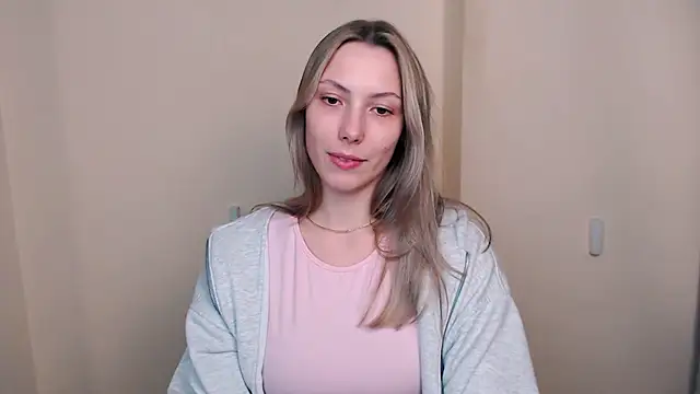 VanessaMay  online show from 04/15/26, 04:22