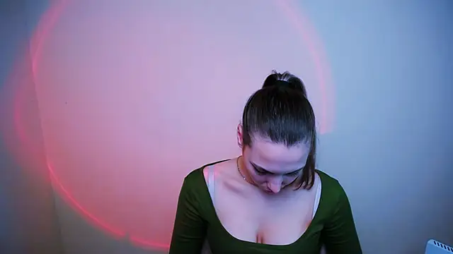 VanessaMay  online show from 12/15/24, 05:23