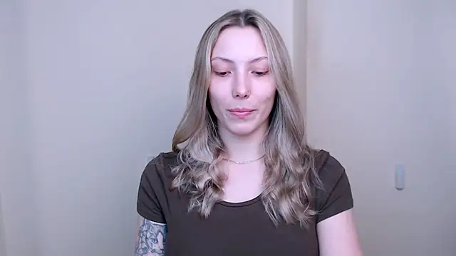 VanessaMay  online show from 04/27/26, 04:05