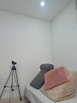 Anal Luucia online show from 05/11/26, 12:17