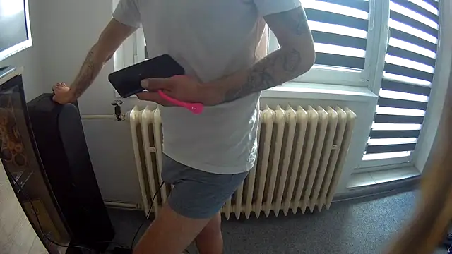 boysexy350 online show from 05/15/26, 01:42