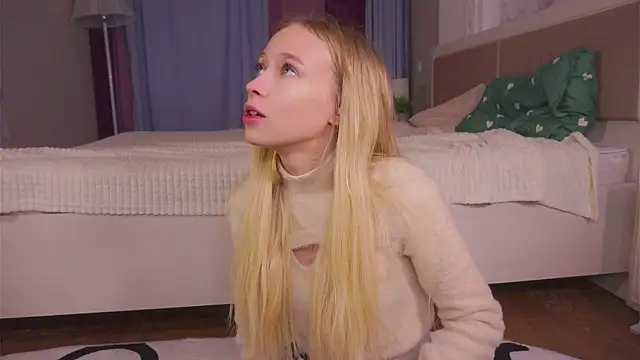 LynetBurby online show from 12/05/25, 06:12